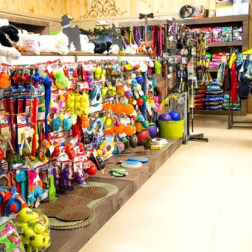 Pet supplies inside of Thomaston Healthy Pet 